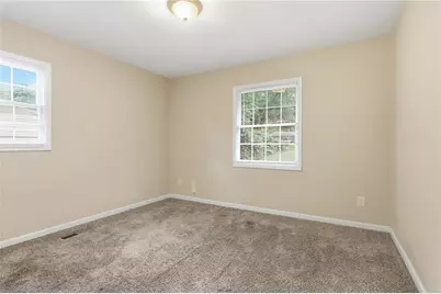 4204 Cheryl Ann Court, Stone Mountain, GA 30083 - Photo 18