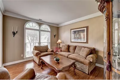 655 Rosebury Lane, Suwanee, GA 30024 - Photo 6