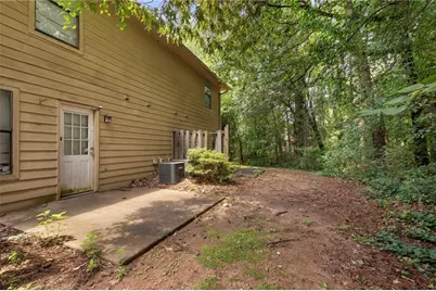 3212 Highpoint Court, Snellville, GA 30078 - Photo 6