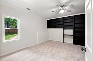 1073 Hopedale Ln, Lawrenceville, GA 30043 - Photo 42
