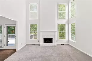 1073 Hopedale Ln, Lawrenceville, GA 30043 - Photo 10