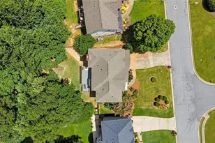 1073 Hopedale Ln, Lawrenceville, GA 30043 - Photo 52