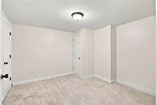 1073 Hopedale Ln, Lawrenceville, GA 30043 - Photo 34