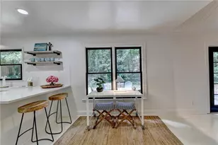 131 Denna Dr, Alpharetta, GA 30009 - Photo 6