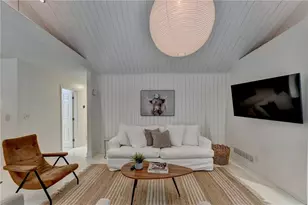131 Denna Dr, Alpharetta, GA 30009 - Photo 18
