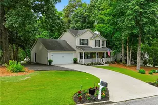 3063 Rockview Dr, Loganville, GA 30052 - Photo 2