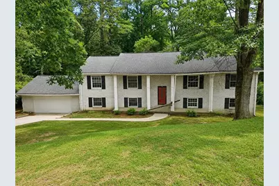 135 Greenhill Court SW, Atlanta, GA 30331 - Photo 2
