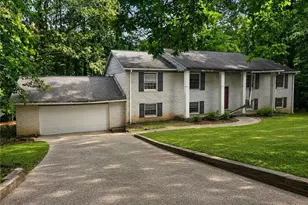 135 Green Hill Ct SW, Atlanta, GA 30331 - Photo 24