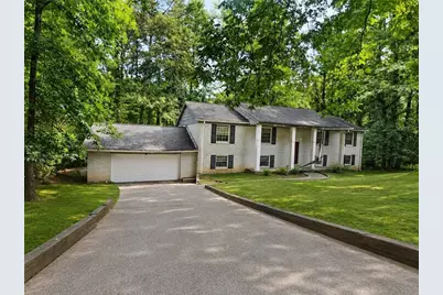 135 Greenhill Court SW, Atlanta, GA 30331 - Photo 1