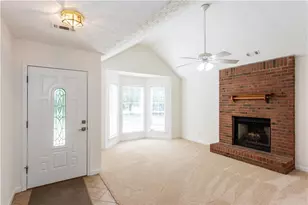 289 Marsha Way, Sharpsburg, GA 30277 - Photo 4