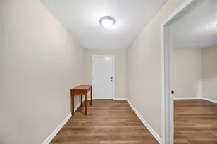 240 Jackson St, Barnesville, GA 30204 - Photo 16