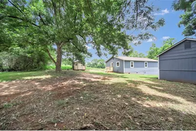 240 Jackson Street, Barnesville, GA 30204 - Photo 18