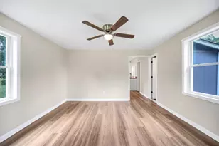 240 Jackson St, Barnesville, GA 30204 - Photo 6
