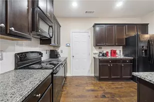 2889 Cooper Brook Dr, Snellville, GA 30078 - Photo 14