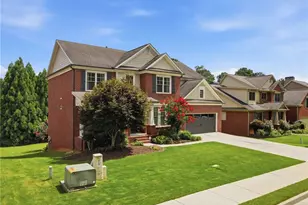 6107 Stillwater Pl, Flowery Branch, GA 30542 - Photo 4