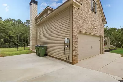 129 Waterford Drive, Jackson, GA 30233 - Photo 10