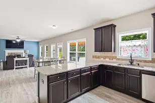 129 Waterford Dr, Jackson, GA 30233 - Photo 14