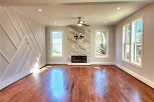 1112 Shepherds Ln, Atlanta, GA 30324 - Photo 8