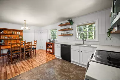 452 Kenridge Circle, Stone Mountain, GA 30083 - Photo 2