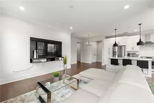 6890 Peachtree Dunwoody Rd, Sandy Springs, GA 30328 - Photo 10