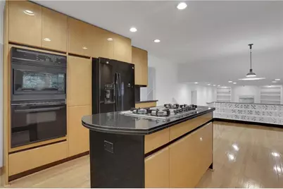 4960 Hidden Branches Circle, Dunwoody, GA 30338 - Photo 18