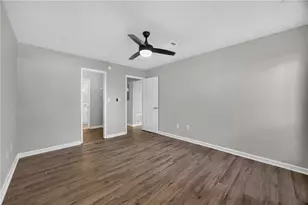 3923 Woodridge Way, Tucker, GA 30084 - Photo 16