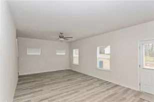668 Mackenzie Cv, Villa Rica, GA 30180 - Photo 2