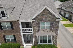 5740 Radford Loop, Fairburn, GA 30213 - Photo 2