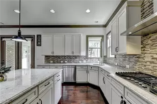 2205 Autumn Ridge Ln, Cumming, GA 30041 - Photo 32
