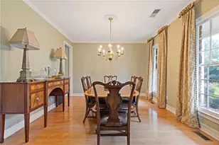 105 Dixter Close, Johns Creek, GA 30022 - Photo 8