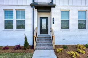 33 Constitution Ave, Pendergrass, GA 30567 - Photo 2