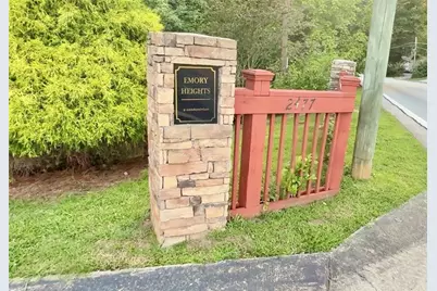 2477 N Decatur Road #C5, Decatur, GA 30033 - Photo 2