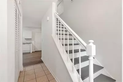 556 Sunfield Drive NW, Lilburn, GA 30047 - Photo 22