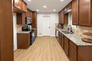 177 Northwind Ct SW, Lilburn, GA 30047 - Photo 8