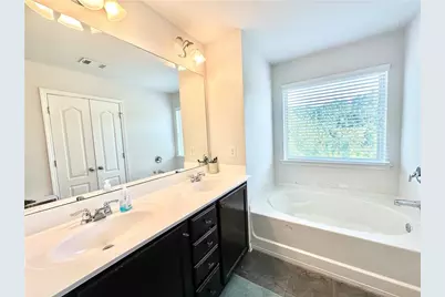1710 Paxton Drive SW, Lilburn, GA 30047 - Photo 28