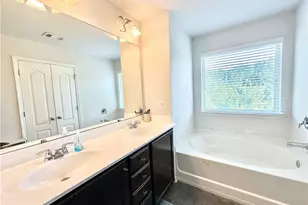 1710 Paxton Dr SW, Lilburn, GA 30047 - Photo 28