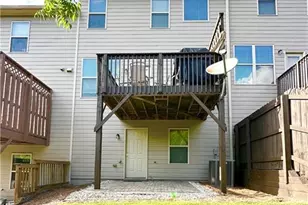 1710 Paxton Dr SW, Lilburn, GA 30047 - Photo 40