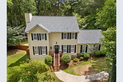 303 Gantt Trace, Woodstock, GA 30188 - Photo 4