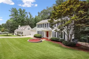 525 Cranberry Pl, Roswell, GA 30076 - Photo 2