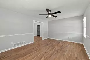 7102 Doncaster Rd, Jonesboro, GA 30236 - Photo 4