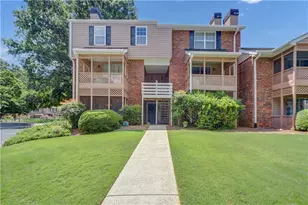 330 Quail Run, Roswell, GA 30076 - Photo 1