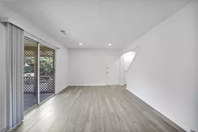 330 Quail Run, Roswell, GA 30076 - Photo 4