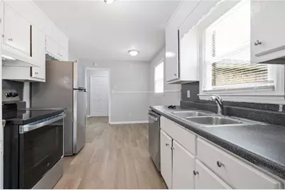 8007 Sonja Drive, Jonesboro, GA 30236 - Photo 14