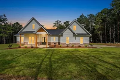 37 Kirk Road NW, White, GA 30184 - Photo 2