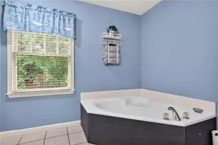 2493 Burtz St NW, Atlanta, GA 30318 - Photo 36