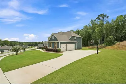 115 Lapis Lake Point, Fayetteville, GA 30215 - Photo 2