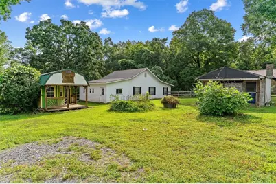 51 N Cedar Street, Menlo, GA 30731 - Photo 6