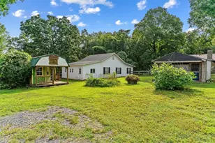 51 N Cedar St, Menlo, GA 30731 - Photo 6