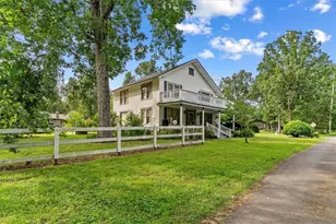 51 N Cedar St, Menlo, GA 30731 - Photo 1