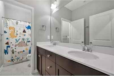 2032 Stanfield Avenue NW, Atlanta, GA 30318 - Photo 32
